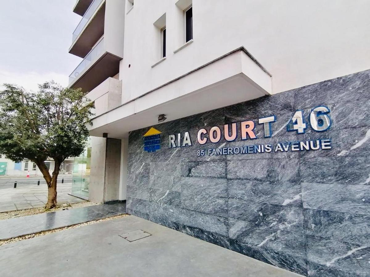 Albert'S Apartment St Lazarus 402 B - First Floor ลาร์นาคา ภายนอก รูปภาพ